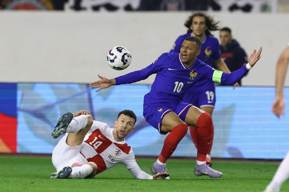 他球員敲響 他球員敲響